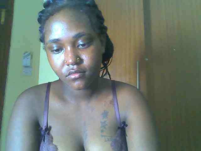 Sexydolly2 webcam