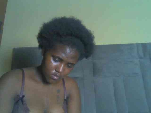 Sexydolly2 webcam