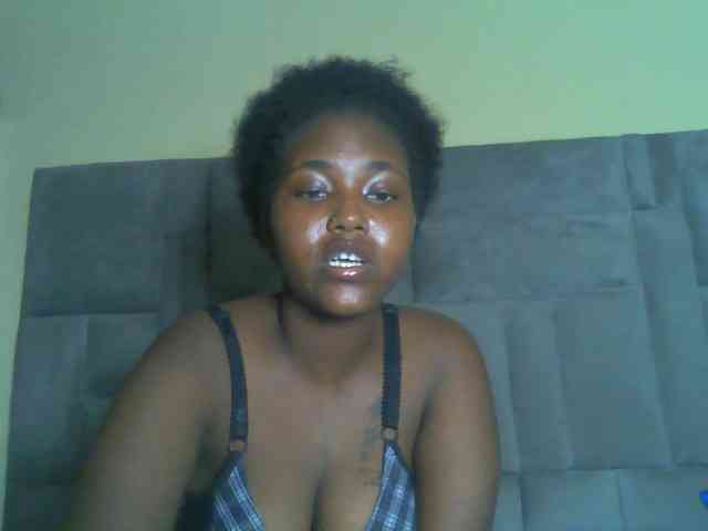 Sexydolly2 webcam