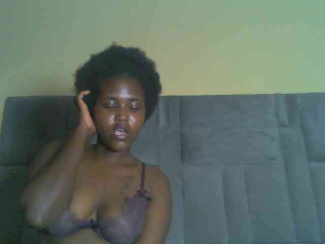 Sexydolly2 webcam