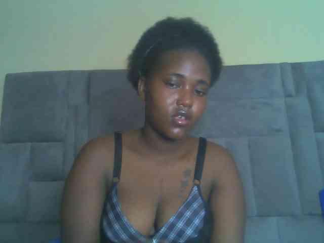 Sexydolly2 webcam