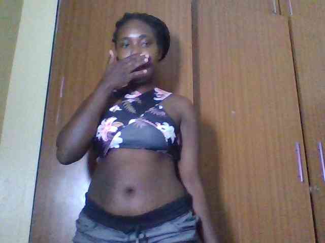 Sexydolly2 webcam
