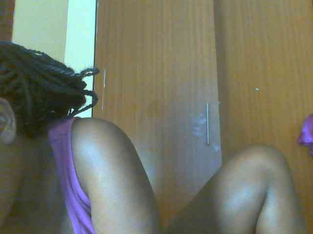 Sexydolly2 webcam