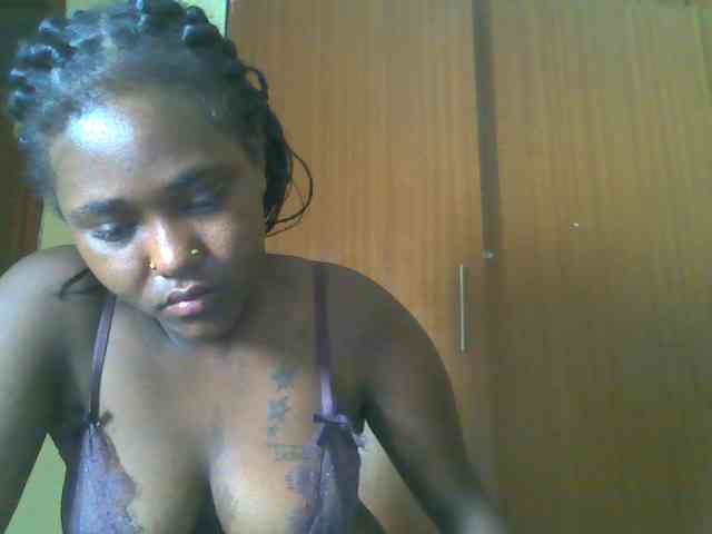 Sexydolly2 webcam