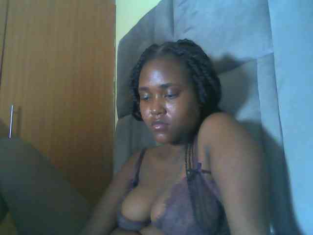 Sexydolly2 webcam