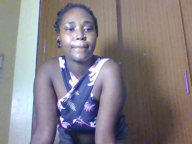 Sexydolly2 webcam