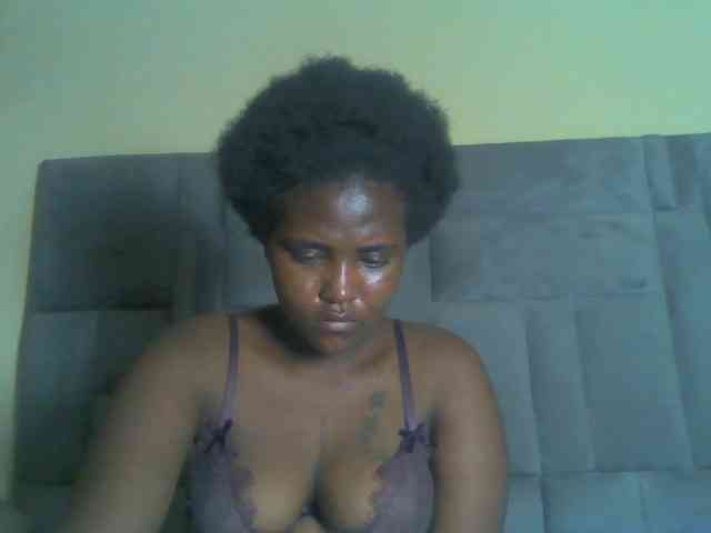 Sexydolly2 webcam