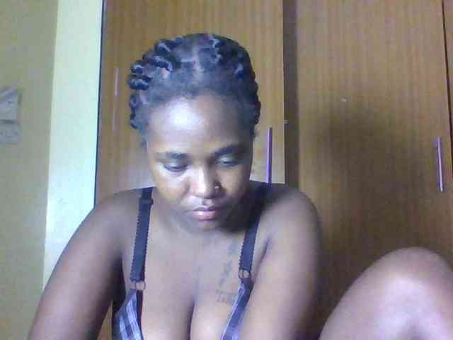 Sexydolly2 webcam