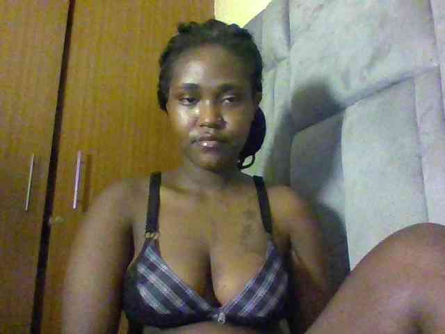 Sexydolly2 webcam