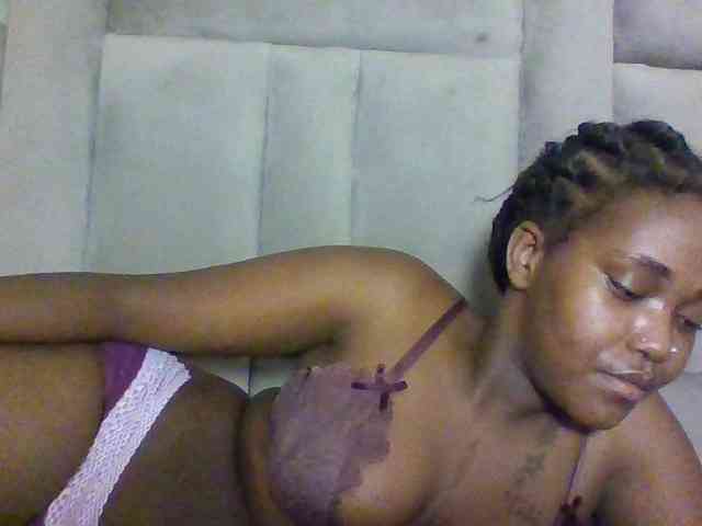Sexydolly2 webcam