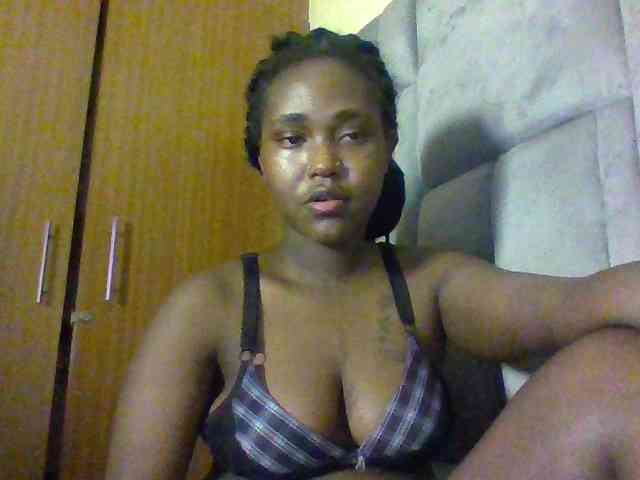 Sexydolly2 webcam