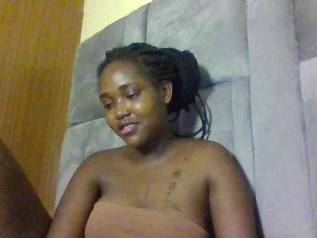 Sexydolly2 webcam