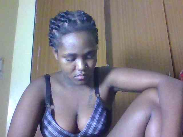 Sexydolly2 webcam