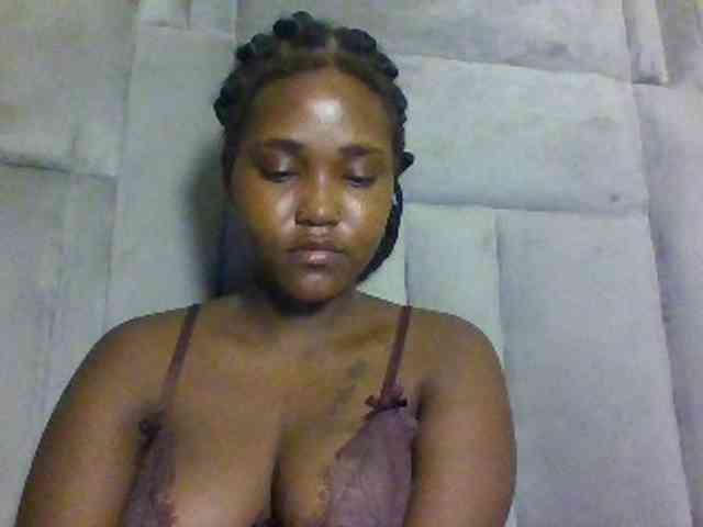 Sexydolly2 webcam