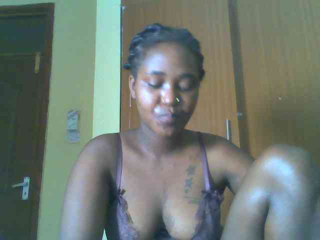 Sexydolly2 webcam