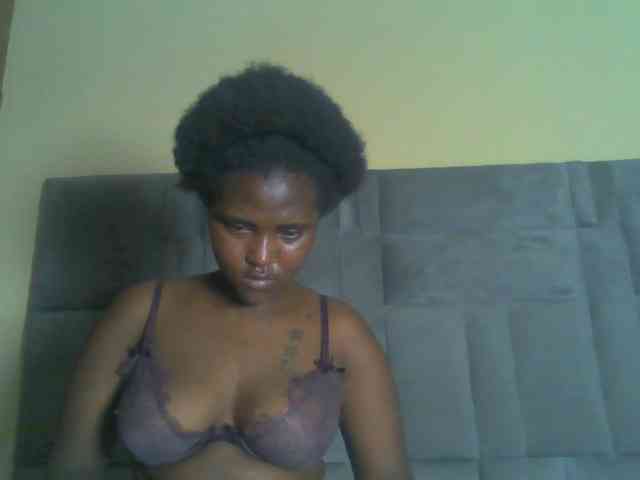 Sexydolly2 webcam