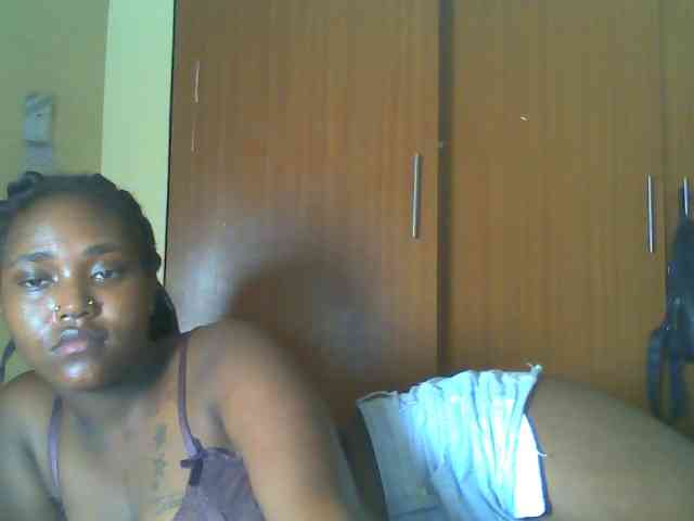 Sexydolly2 webcam