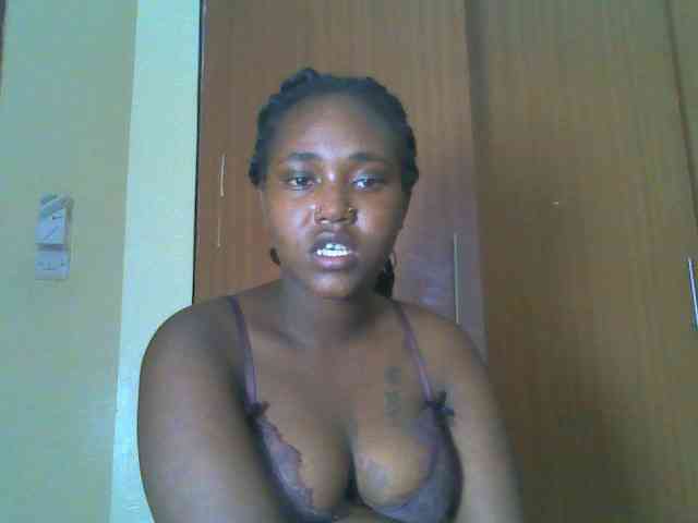 Sexydolly2 webcam
