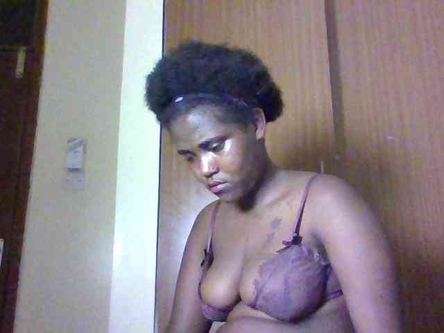 Sexydolly2 webcam