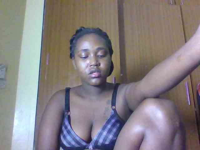 Sexydolly2 webcam