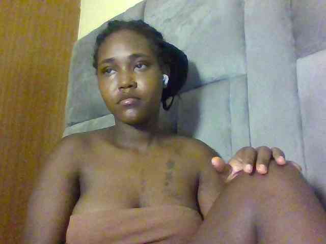 Sexydolly2 webcam