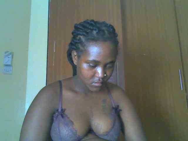 Sexydolly2 webcam
