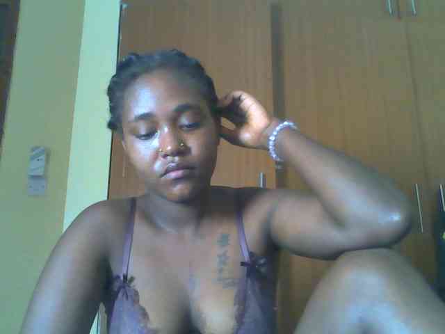 Sexydolly2 webcam
