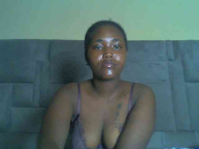 Sexydolly2 webcam