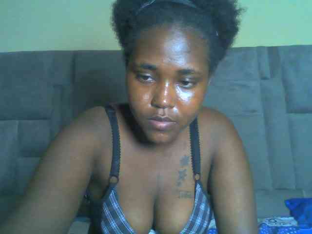 Sexydolly2 webcam