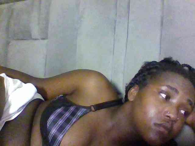 Sexydolly2 webcam