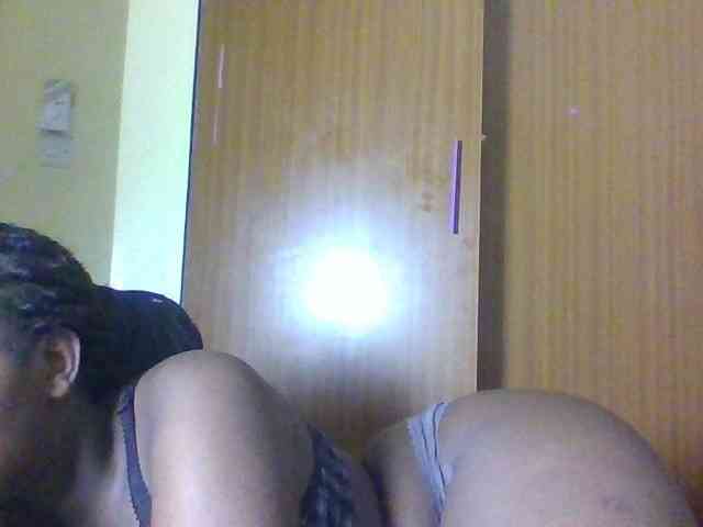 Sexydolly2 webcam
