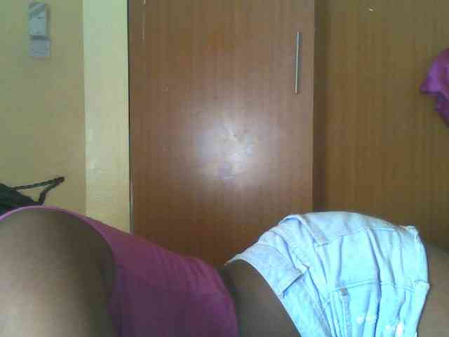 Sexydolly2 webcam