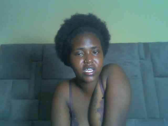 Sexydolly2 webcam