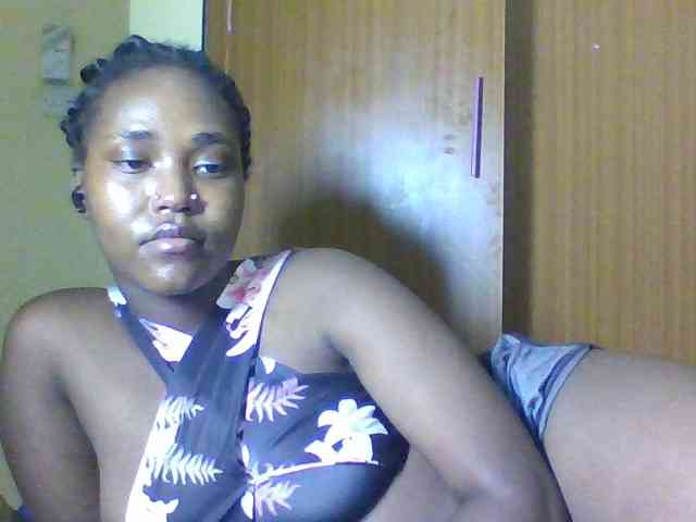 Sexydolly2 webcam