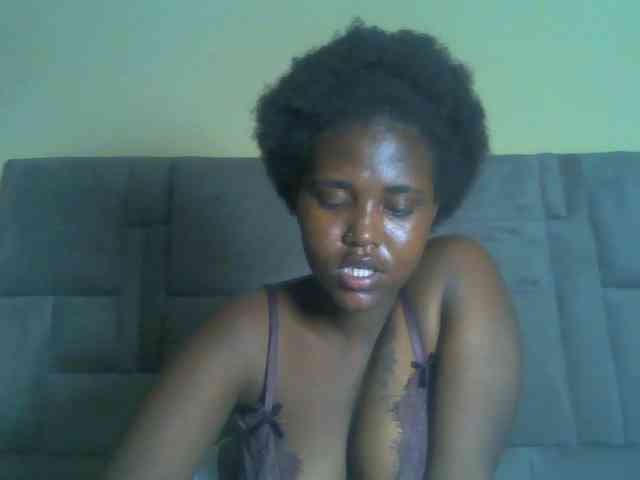 Sexydolly2 webcam