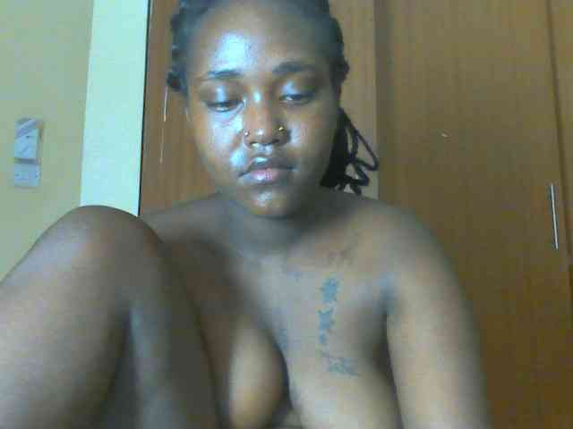 Sexydolly2 webcam