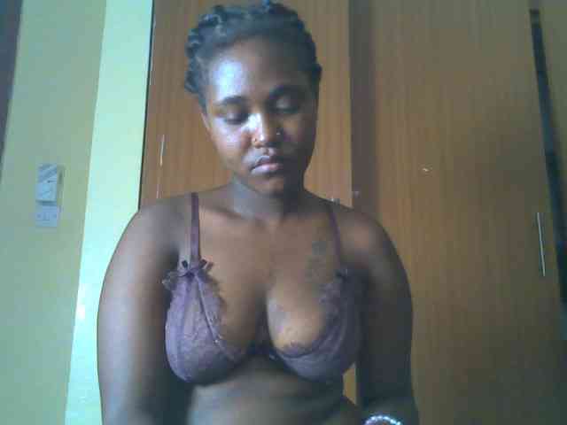 Sexydolly2 webcam