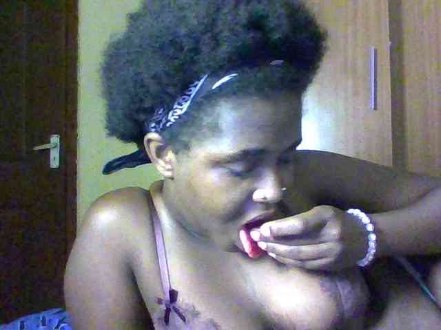 Sexydolly2 webcam
