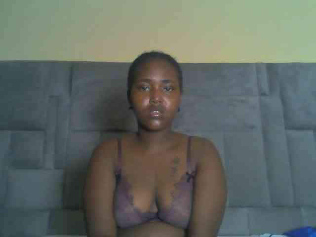 Sexydolly2 webcam