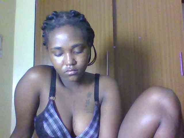 Sexydolly2 webcam