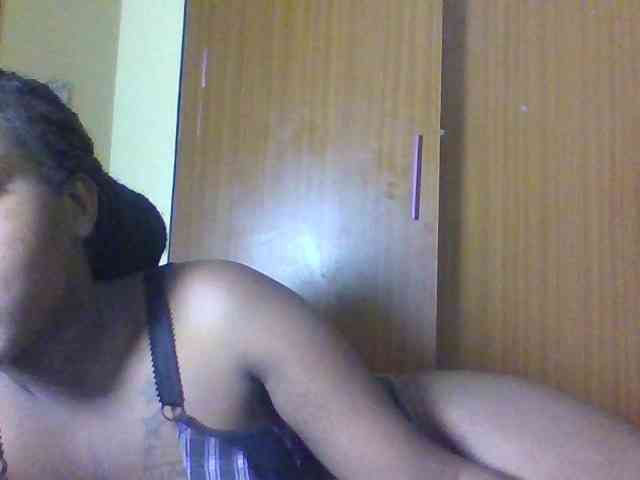 Sexydolly2 webcam