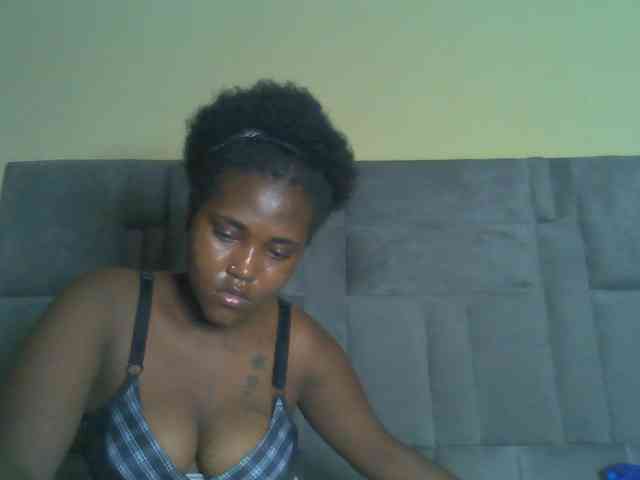 Sexydolly2 webcam