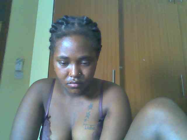 Sexydolly2 webcam