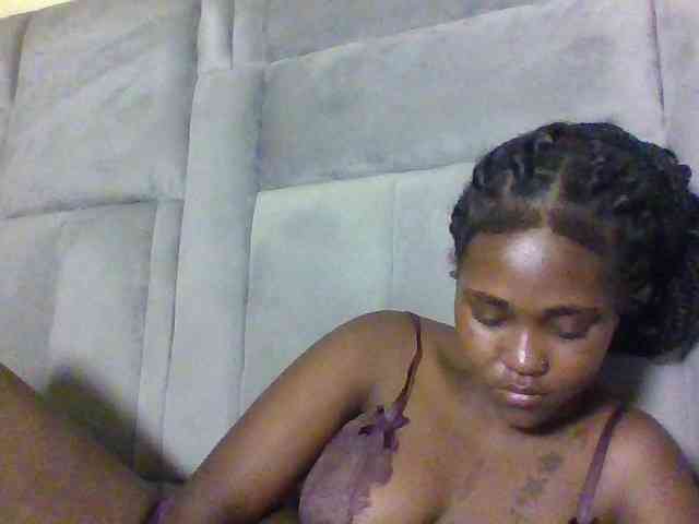 Sexydolly2 webcam