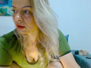KimHotGirl