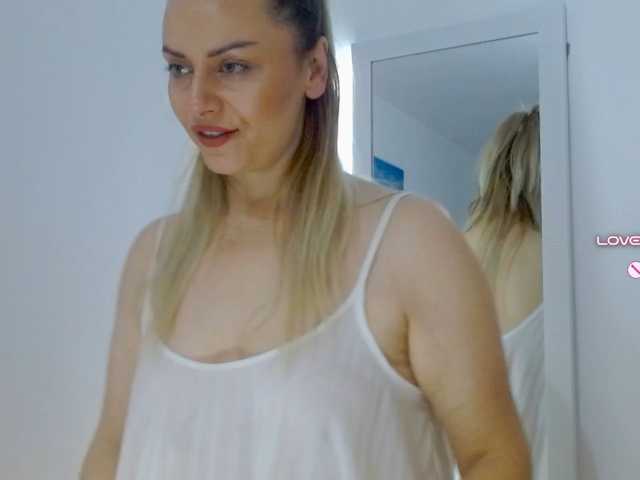 ramonaanca991 live cam on BongaCams