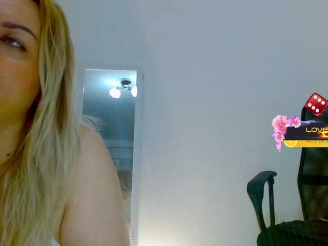 KimHotGirl