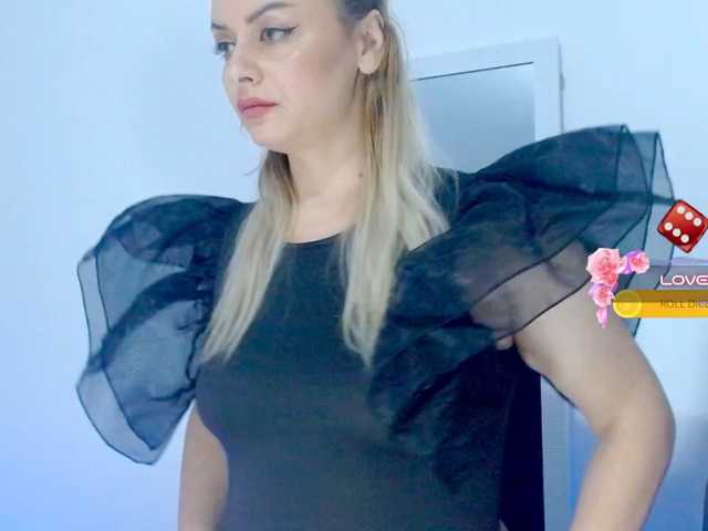 ramonaanca991 live cam on BongaCams