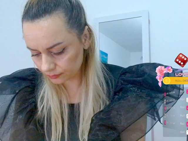 KimHotGirl