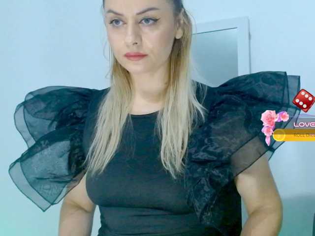 KimHotGirl